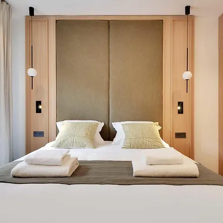Incredible Flat - 4 Br-10p - Matignon - Champs Elysees Parijs