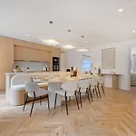 Incredible Flat - 4 Br-10p - Matignon - Champs Elysees Παρίσι