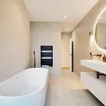 Διαμέρισμα Incredible Flat - 4 Br-10p - Matignon - Champs Elysees *