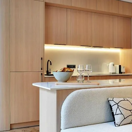 Apartment Incredible Flat - 4 Br-10p - Matignon - Champs Elysees *