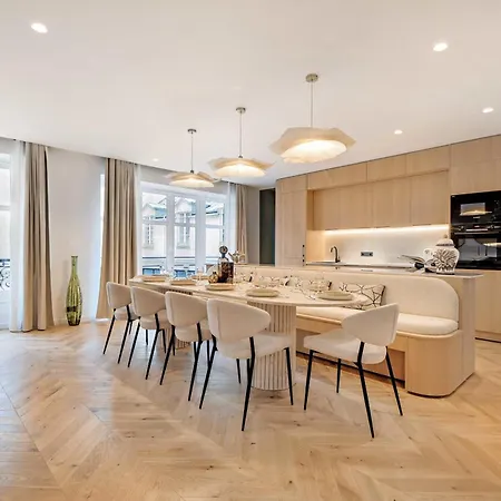 Incredible Flat - 4 Br-10p - Matignon - Champs Elysees Apartment Paris