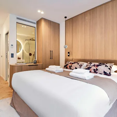 Incredible Flat - 4 Br-10p - Matignon - Champs Elysees
