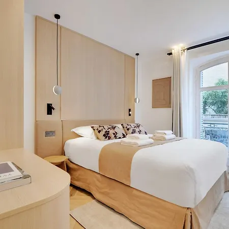Apartament Incredible Flat - 4 Br-10p - Matignon - Champs Elysees Paryż