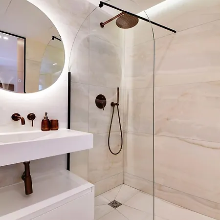 Apartment Incredible Flat - 4 Br-10p - Matignon - Champs Elysees