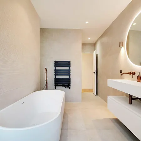Apartment Incredible Flat - 4 Br-10p - Matignon - Champs Elysees *