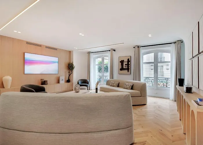 아파트 Incredible Flat - 4 Br-10p - Matignon - Champs Elysees 파리