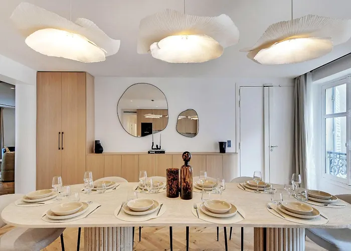 Incredible Flat - 4 Br-10p - Matignon - Champs Elysees * 파리