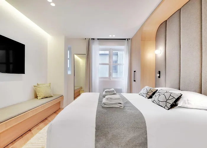 아파트 Incredible Flat - 4 Br-10p - Matignon - Champs Elysees 파리