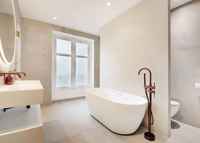 아파트 Incredible Flat - 4 Br-10p - Matignon - Champs Elysees