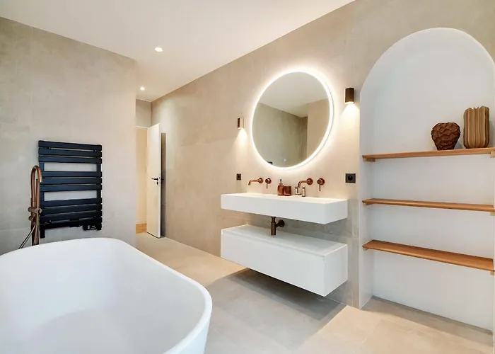 아파트 Incredible Flat - 4 Br-10p - Matignon - Champs Elysees *