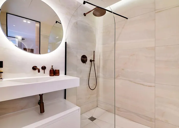 아파트 Incredible Flat - 4 Br-10p - Matignon - Champs Elysees