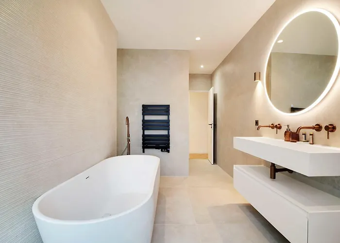 아파트 Incredible Flat - 4 Br-10p - Matignon - Champs Elysees *