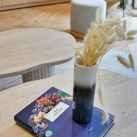 Incredible Flat - 4 Br-10p - Matignon - Champs Elysées Appartement