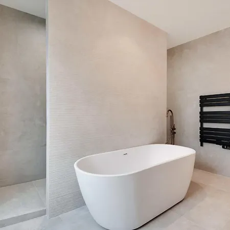 Incredible Flat - 4 Br-10p - Matignon - Champs Elysées Paris